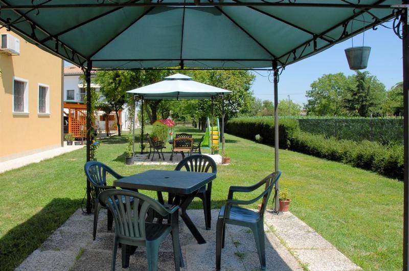 Agriturismo Il Melograno Tessera Exterior photo