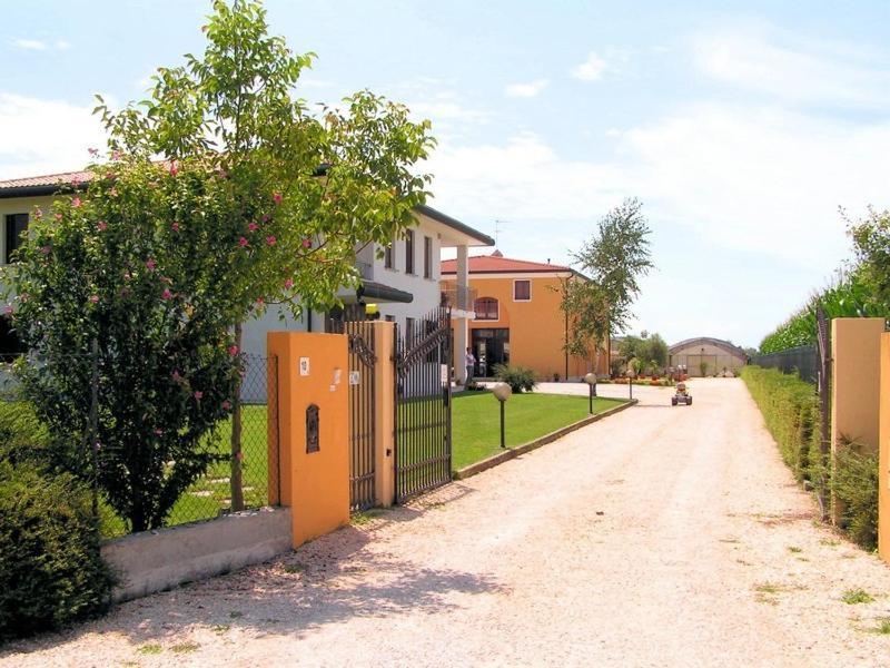 Agriturismo Il Melograno Tessera Exterior photo